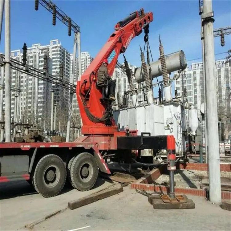 三亚就近吊车出租|工地厂房吊装设备租赁|24小时高效响应