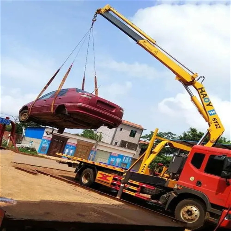 三亚吊车救援小汽车怎么吊