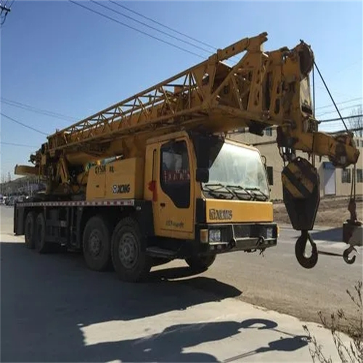 三亚哪里有专业吊车出租